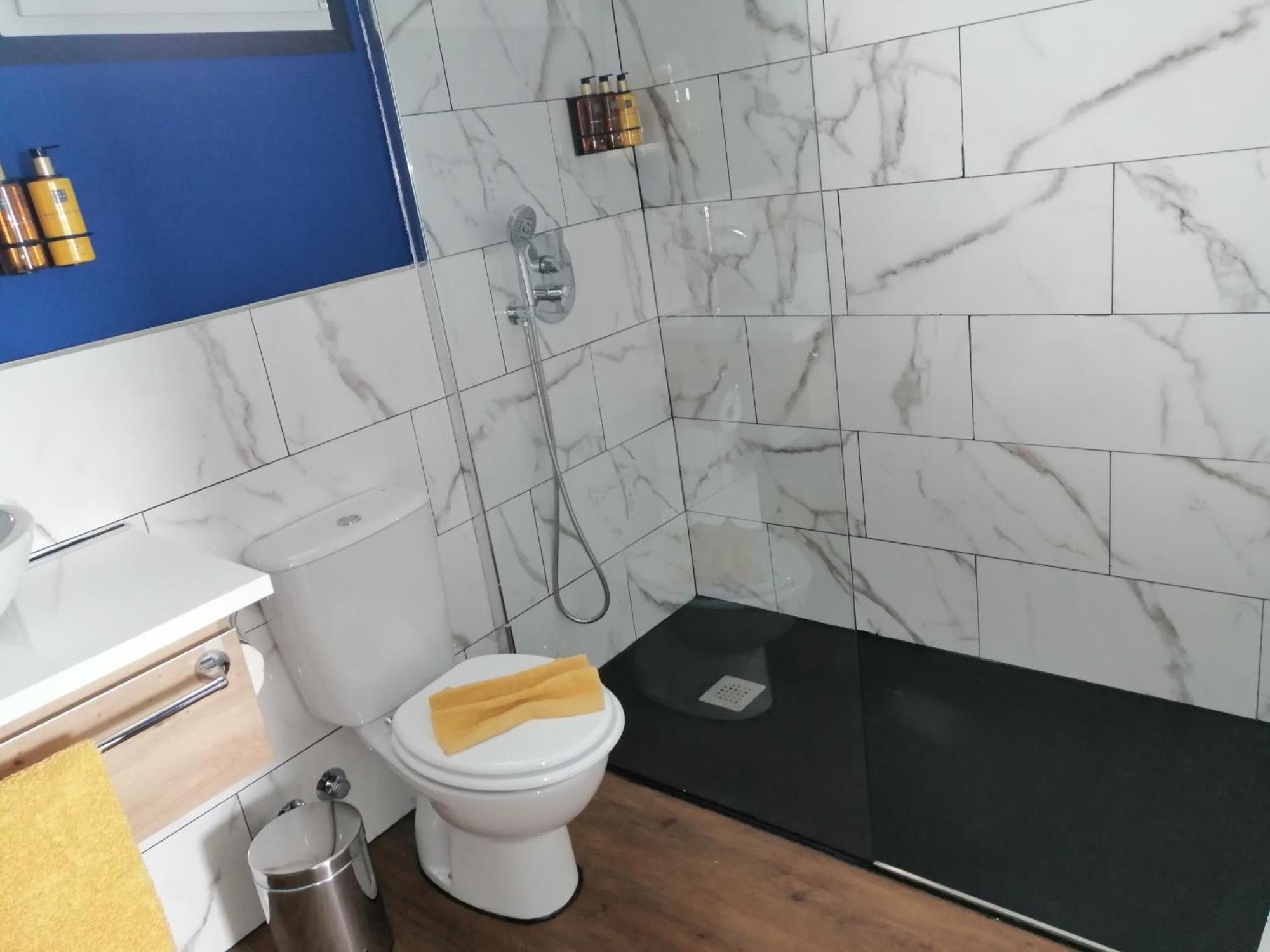 Lajita Chabela'S Water Wall חדר תמונה